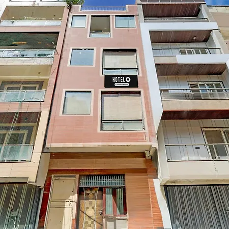 Hotel O Hari Nagar Near Mayapuri Metro Station